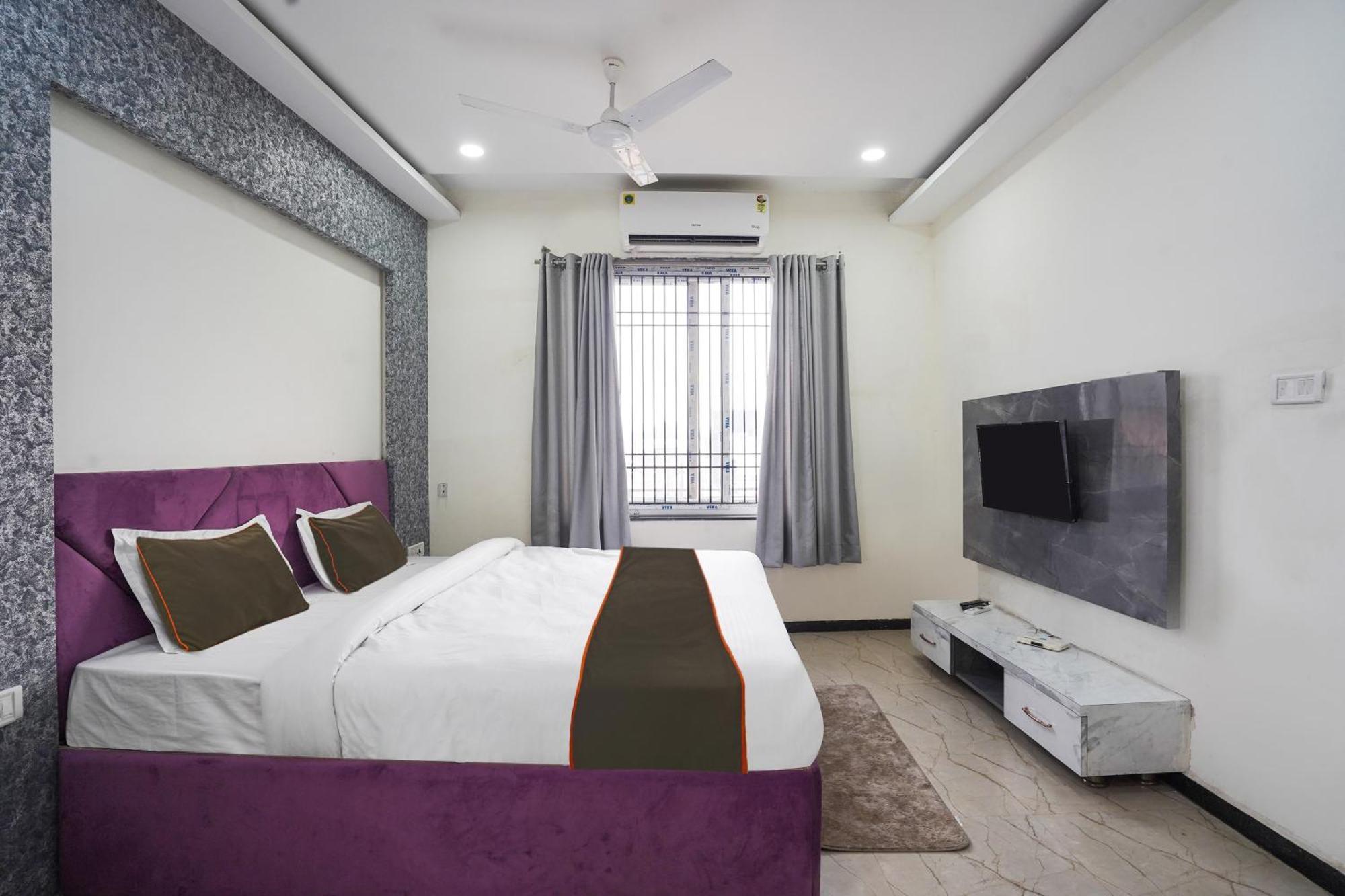 Townhouse Amanaka Formerly Hotel City Pride Raipur  Exterior photo